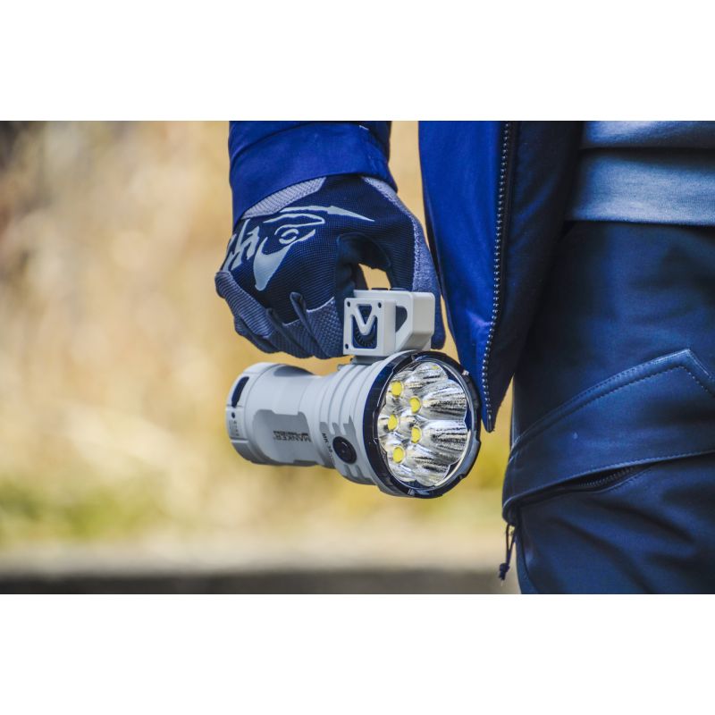 Manker MK38 41500 lumenów wielofunkcyjny szperacz satelitarny latarka LED duży zasięg oświetlenie przenośne