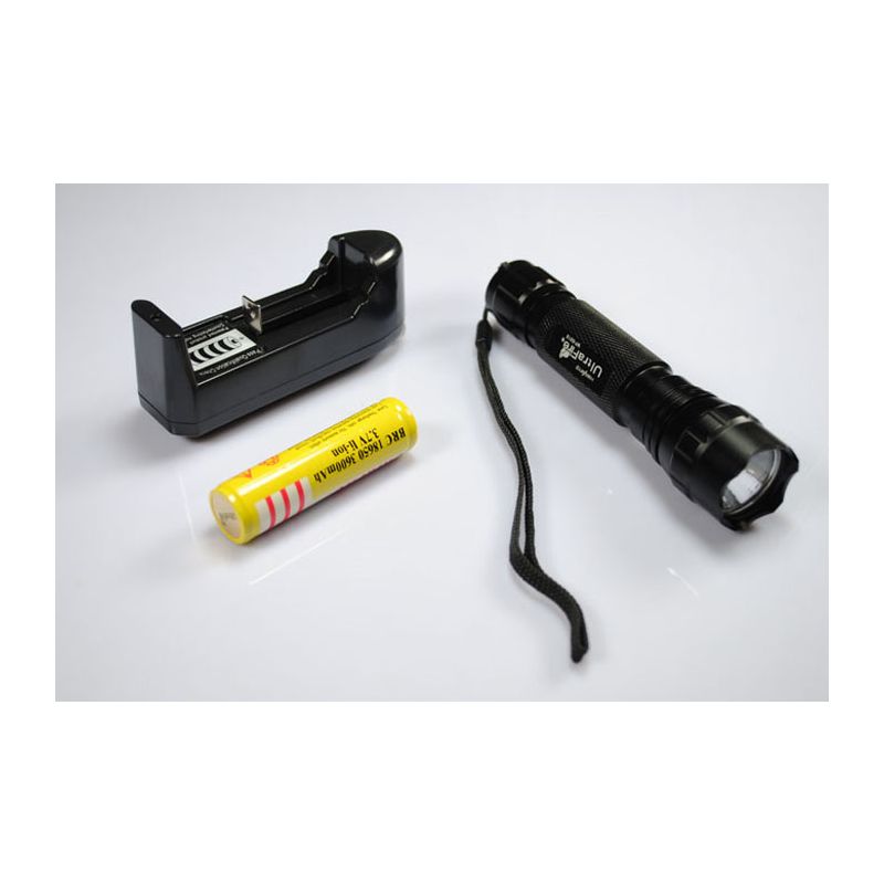 Ultrafire WF-501B XML LED 1300 lumenów latarka outdoor bateria 18650 pięć trybów czarne aluminium camping