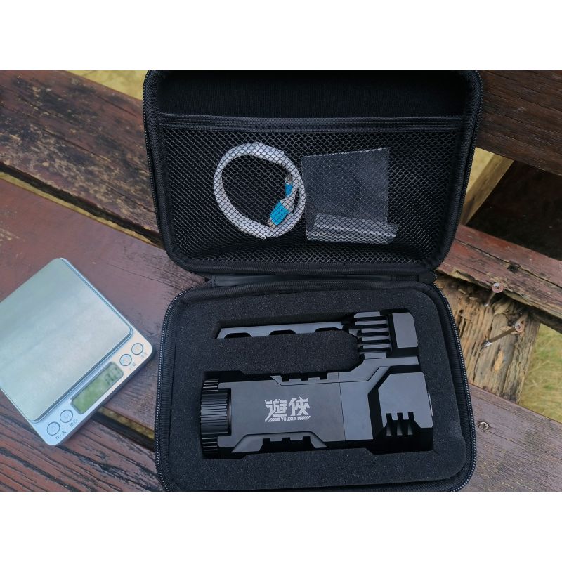 Reflektor punktowy Manker Ranger MK39 II Combo cyberpunkowy styl ekstremalny zasięg akcesorium kempingowe