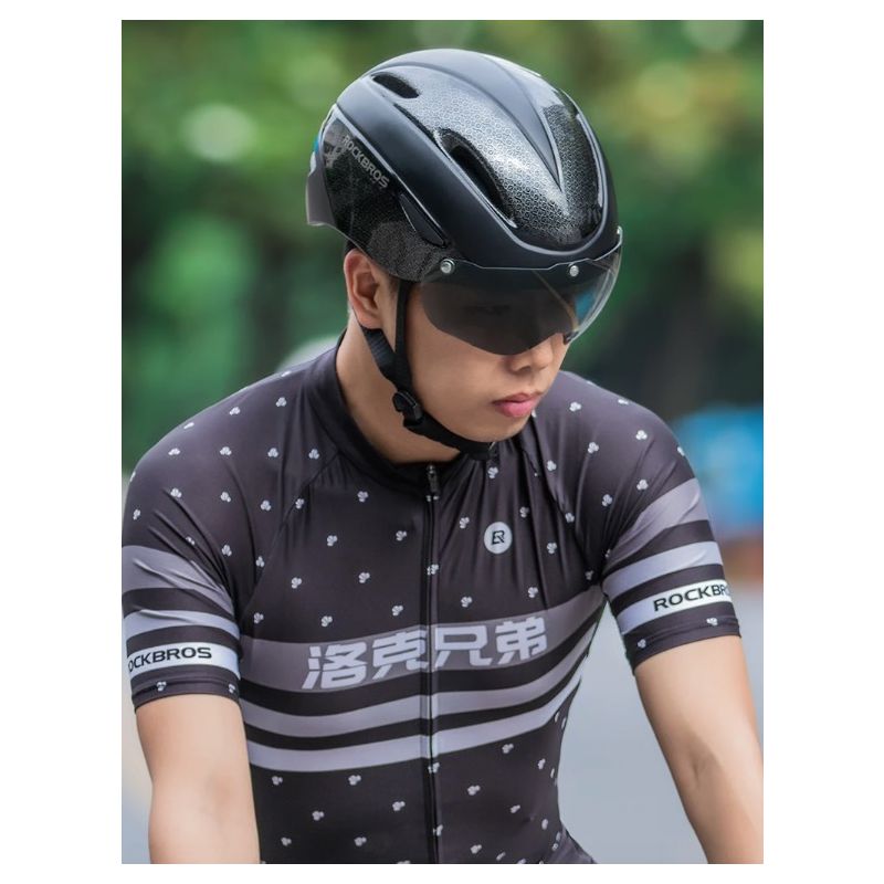 ROCKBROS kask rowerowy ultralekki z oświetleniem LED dla bezpieczeństwa i komfortu jazda na rowerze gogle magnetyczne