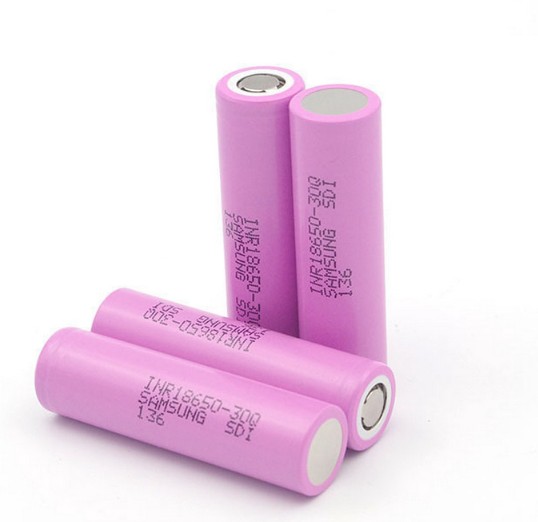 Mocny Akumulator 18650 30Q 3.7V 3000mAh - Zestaw 4 sztuk do latarek i e-papierosów
